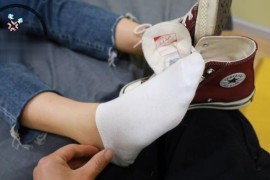 YM2001红鞋女生 - C860