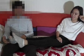 tk巴士挠脚心视频 - C212